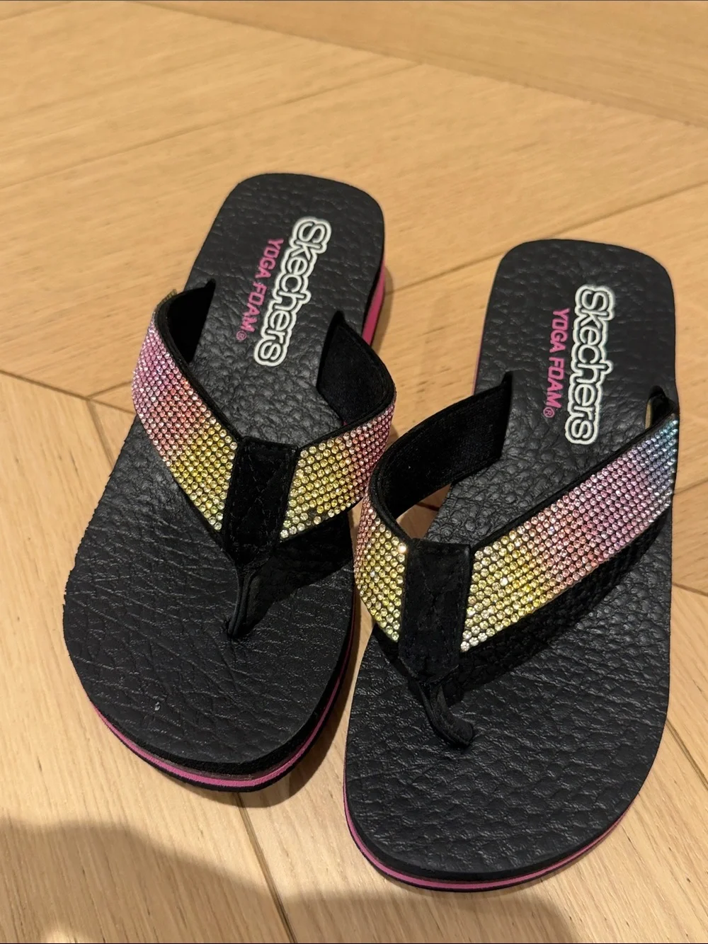 Skechers Yoga Foam Rhinestone Platform Flip Flops – Black Rainbow